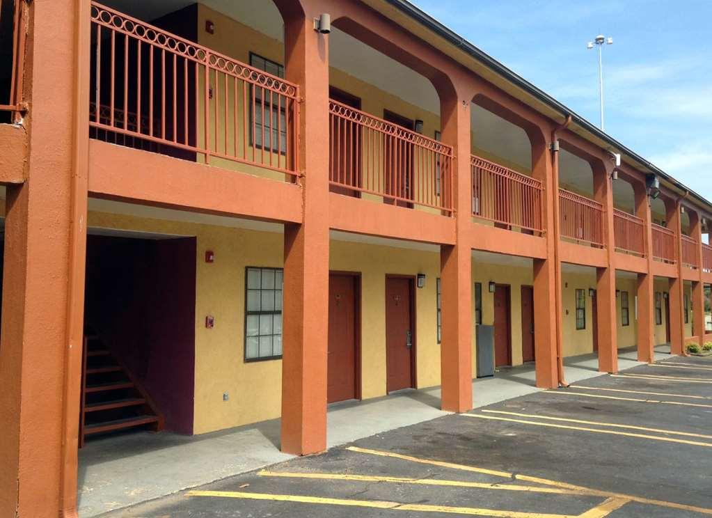 Americas Best Value Inn - Виксбърг Екстериор снимка