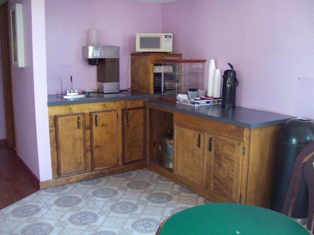 Americas Best Value Inn - Виксбърг Екстериор снимка