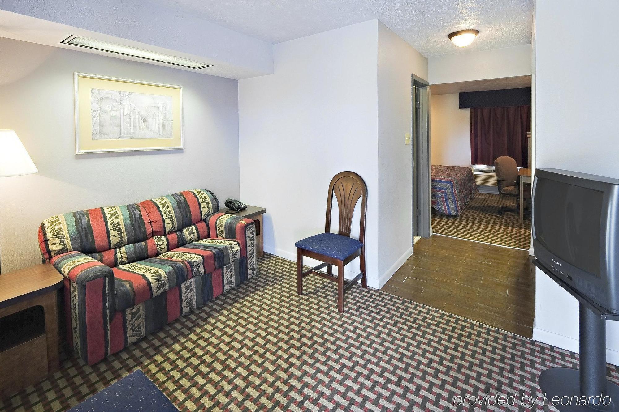 Americas Best Value Inn - Виксбърг Стая снимка