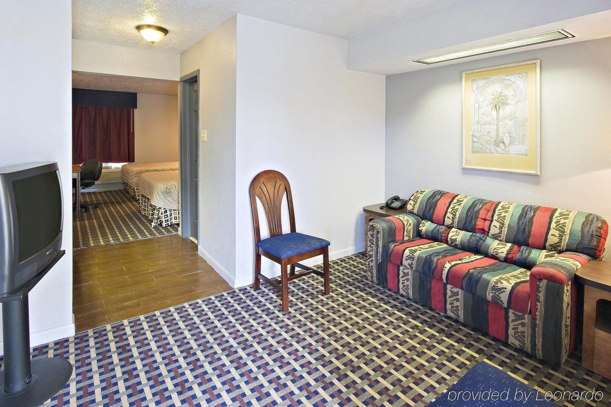 Americas Best Value Inn - Виксбърг Стая снимка