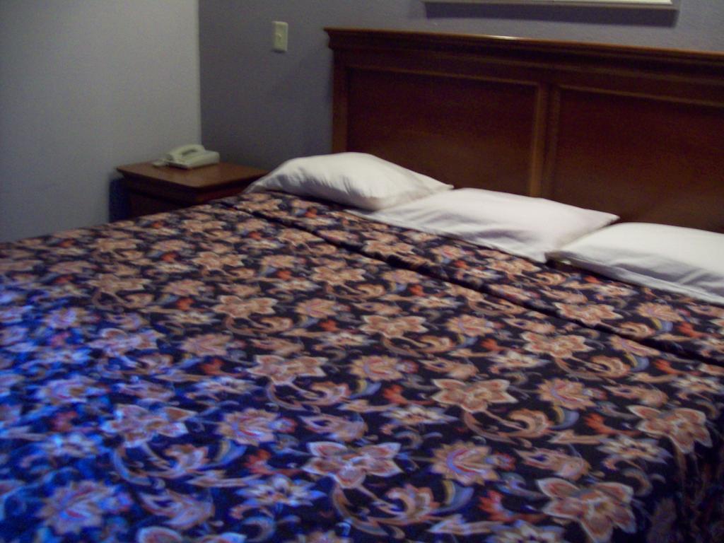 Americas Best Value Inn - Виксбърг Екстериор снимка